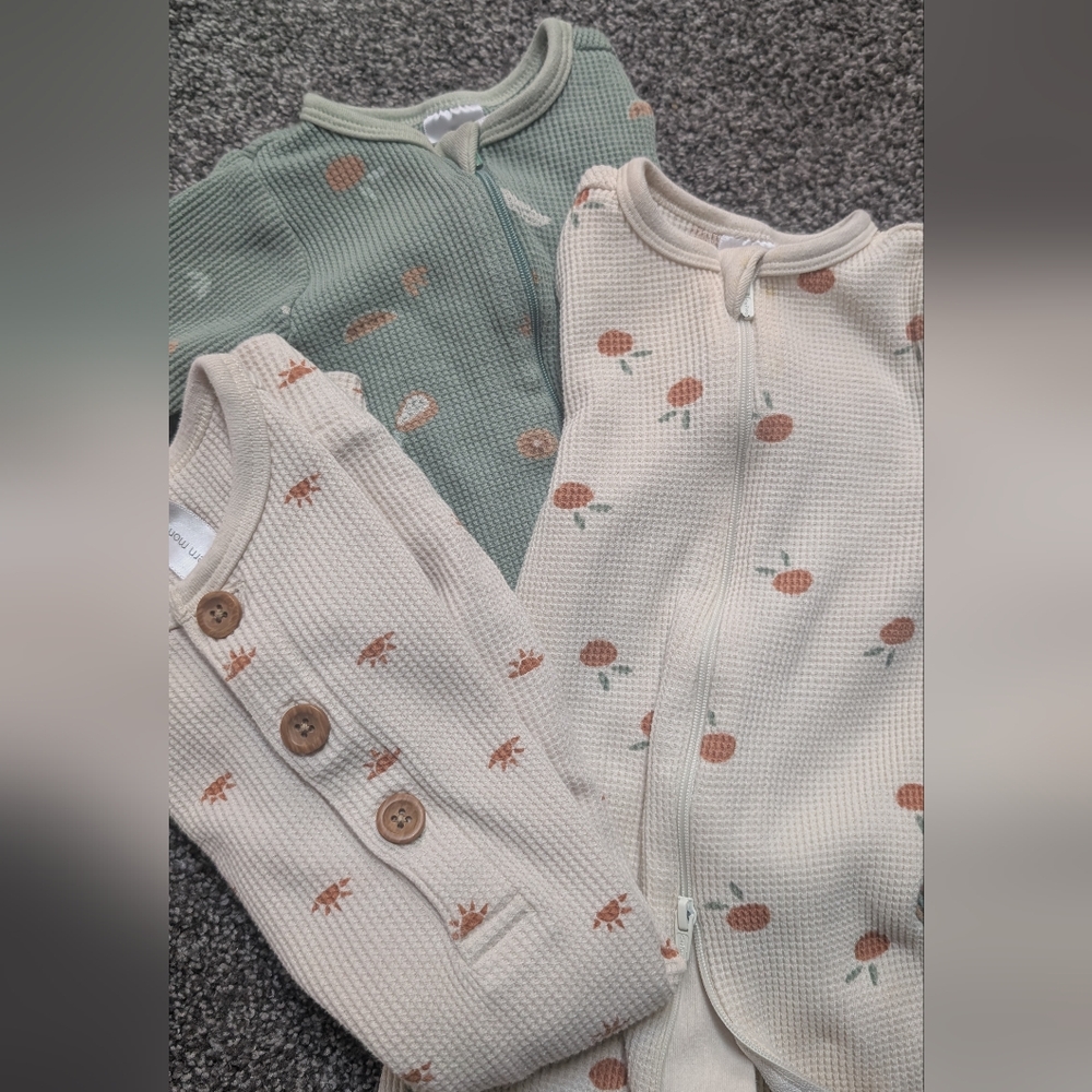 3-Pack Gerber Neutral Pajamas